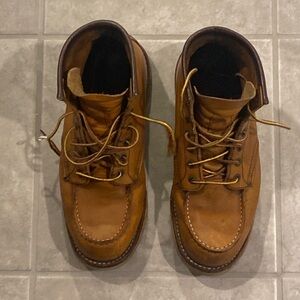 Red Wings 875 Men’s 8E. Classic and stylish.